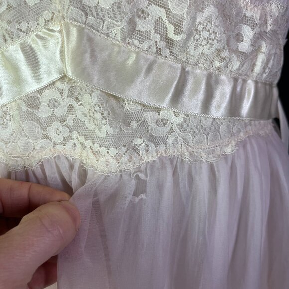 Vintage 1950s Vanity Fair Nightgown Layered Pale Pink Lace Sleeveless *Flaw - Picture 3 of 13